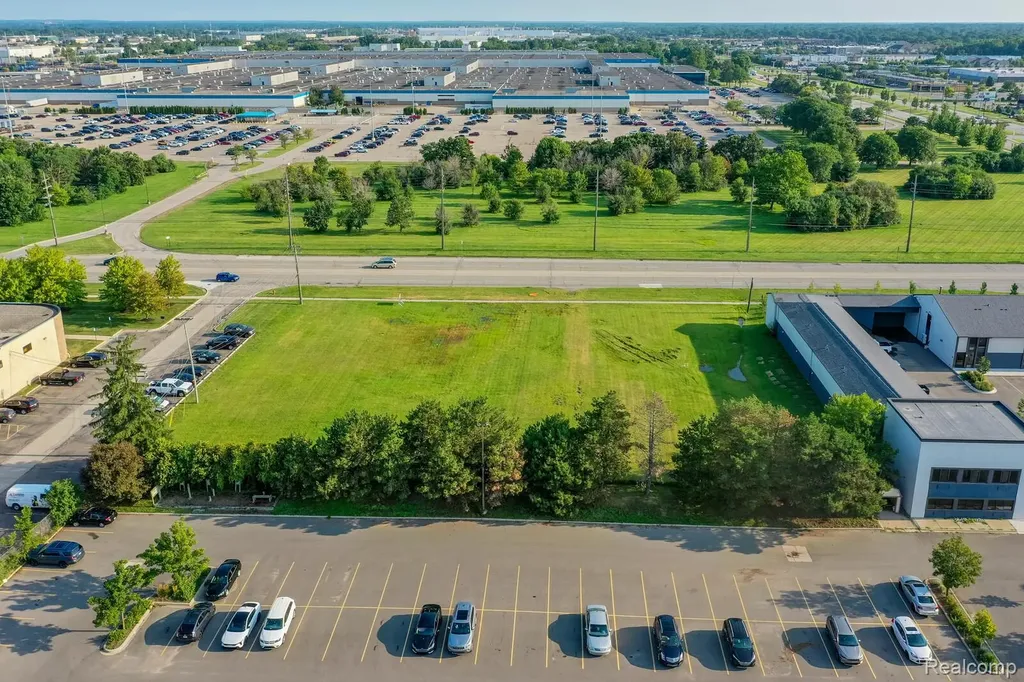 7700 15 Mile Road Sterling Heights City MI 48312
