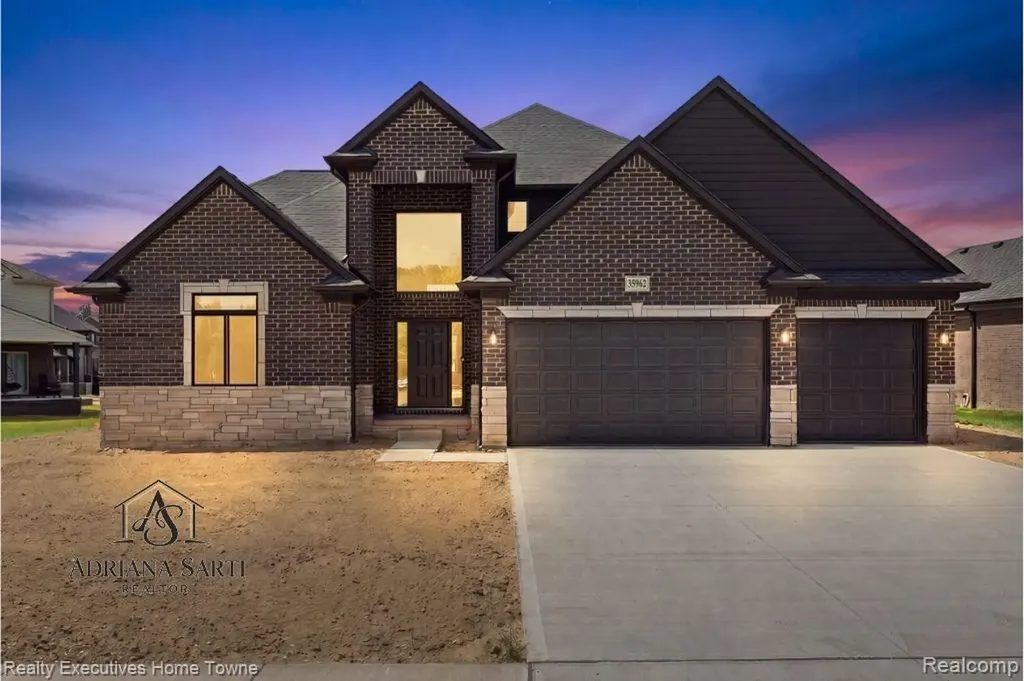 35962 Cascade Drive New Baltimore City MI 48047