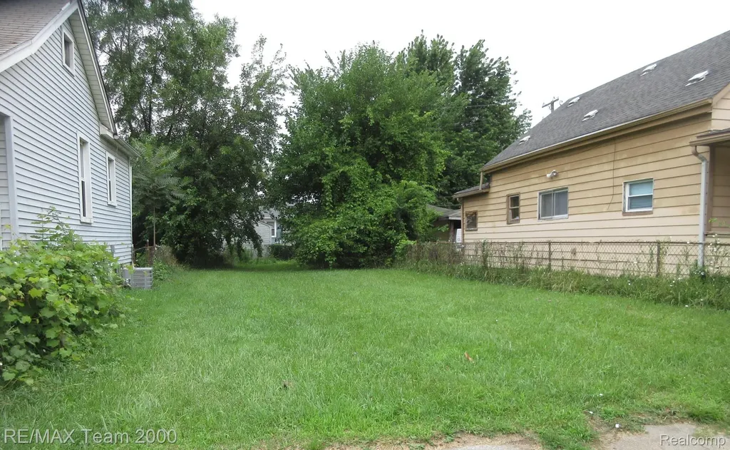 4242 7th Street Ecorse City MI 48229