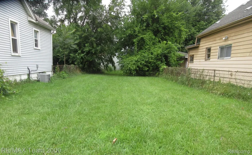 4242 7th Street Ecorse City MI 48229