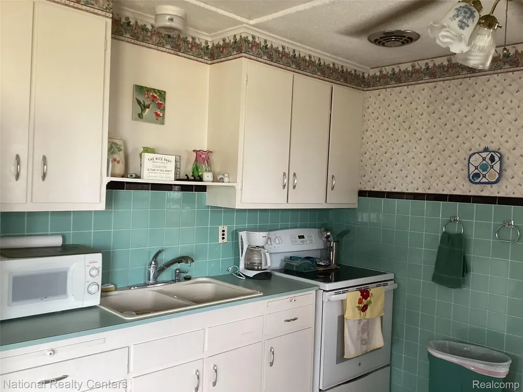 6024 Port Austin Road Caseville City MI 48725