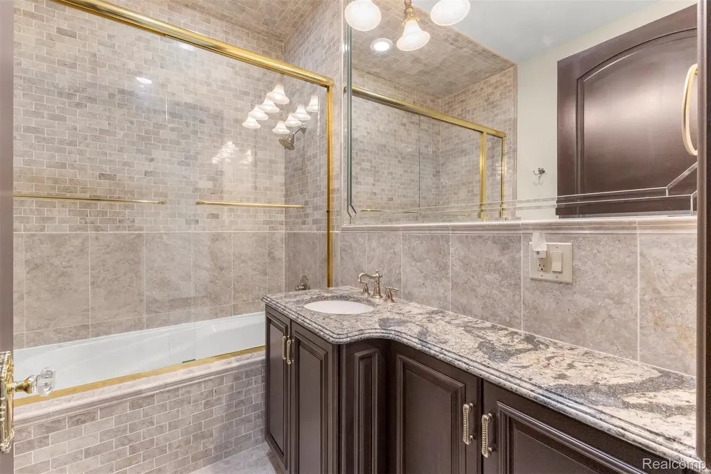 18585 Sheldon Road Northville City MI 48168