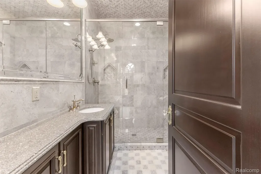 18585 Sheldon Road Northville City MI 48168