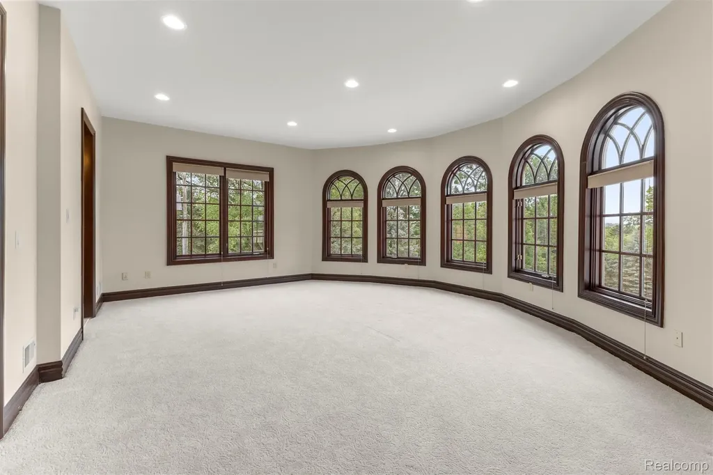 18585 Sheldon Road Northville City MI 48168