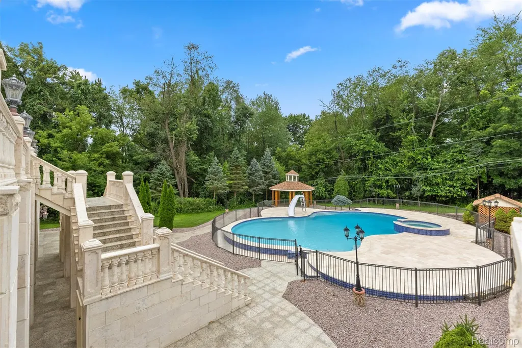 18585 Sheldon Road Northville City MI 48168