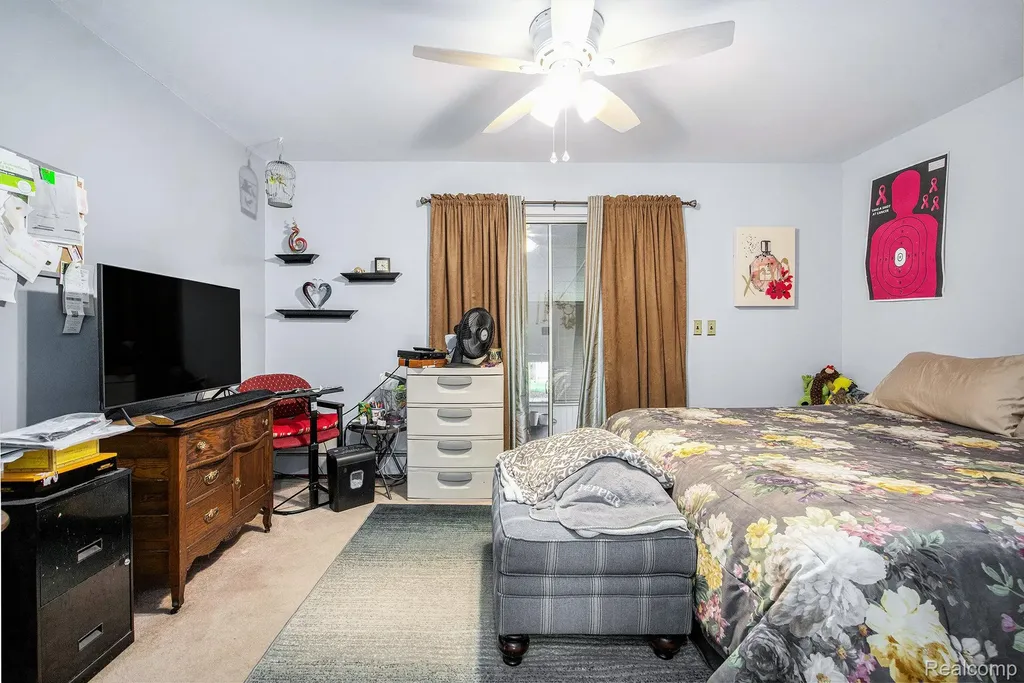 25235 Franklin Terrace Road South Lyon City MI 48178