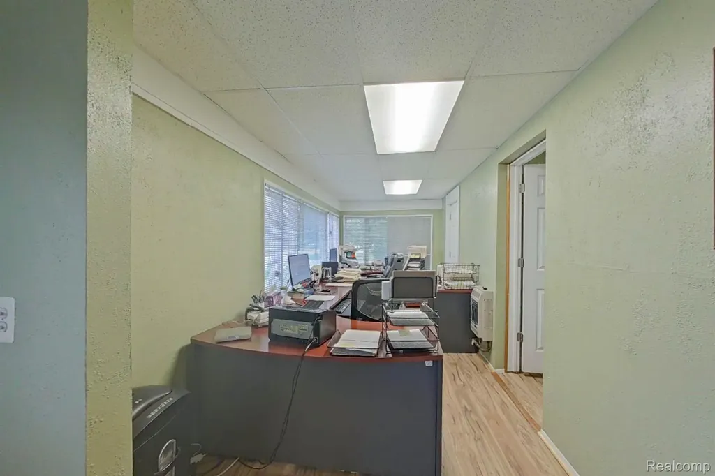 515 E Grand River Avenue Howell City MI 48843
