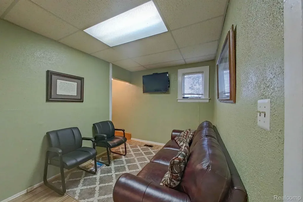 515 E Grand River Avenue Howell City MI 48843