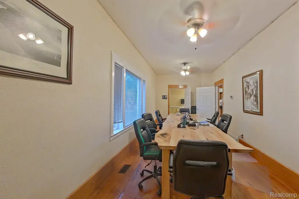 515 E Grand River Avenue Howell City MI 48843