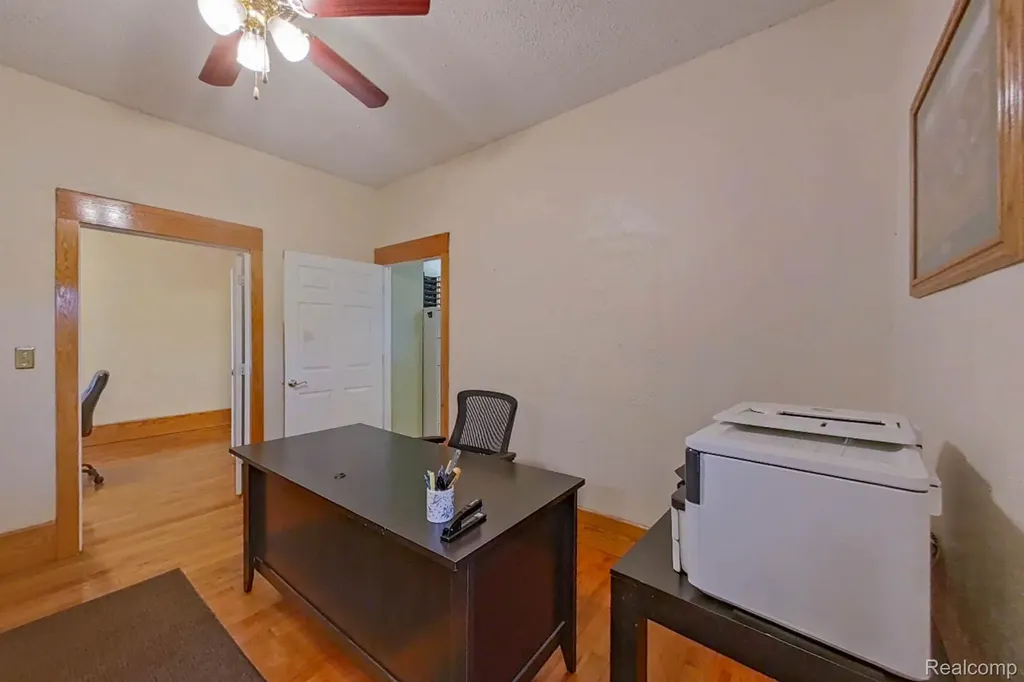 515 E Grand River Avenue Howell City MI 48843