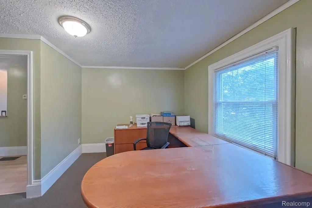 515 E Grand River Avenue Howell City MI 48843