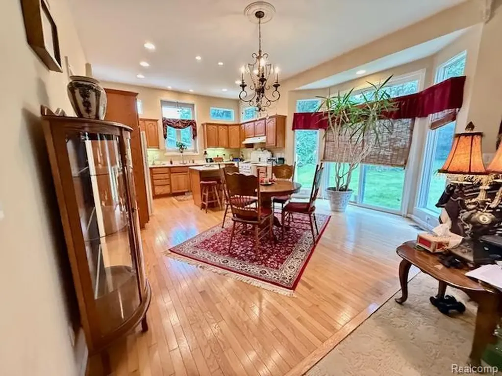 889 Cronkite Drive Orion Charter Township MI 48362