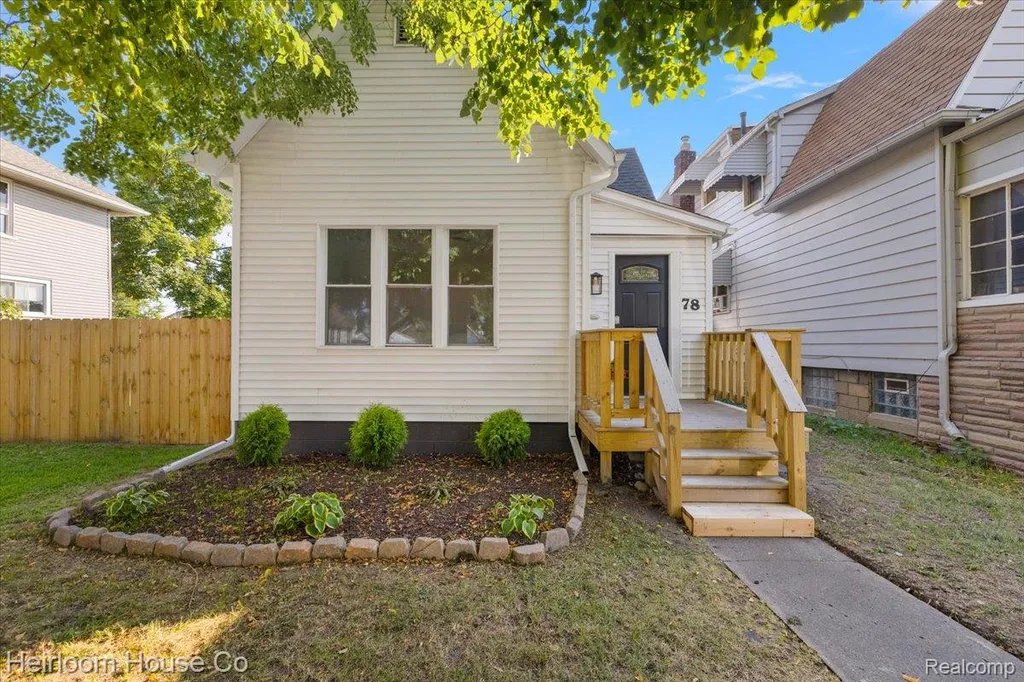 78 Batavia Street River Rouge City MI 48218