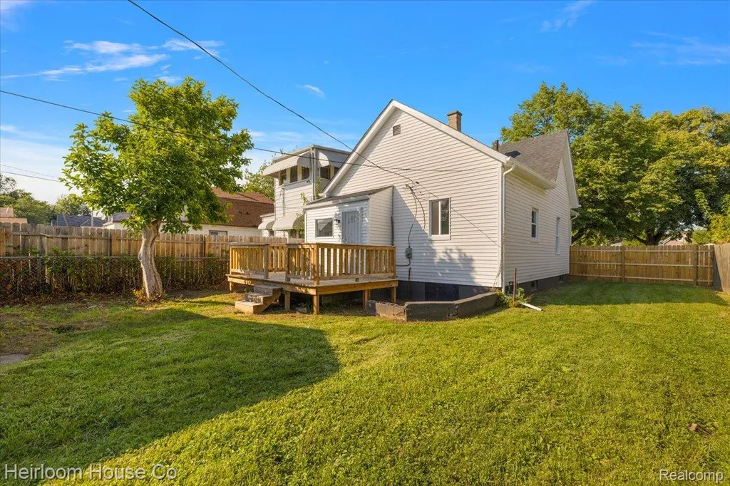78 Batavia Street River Rouge City MI 48218