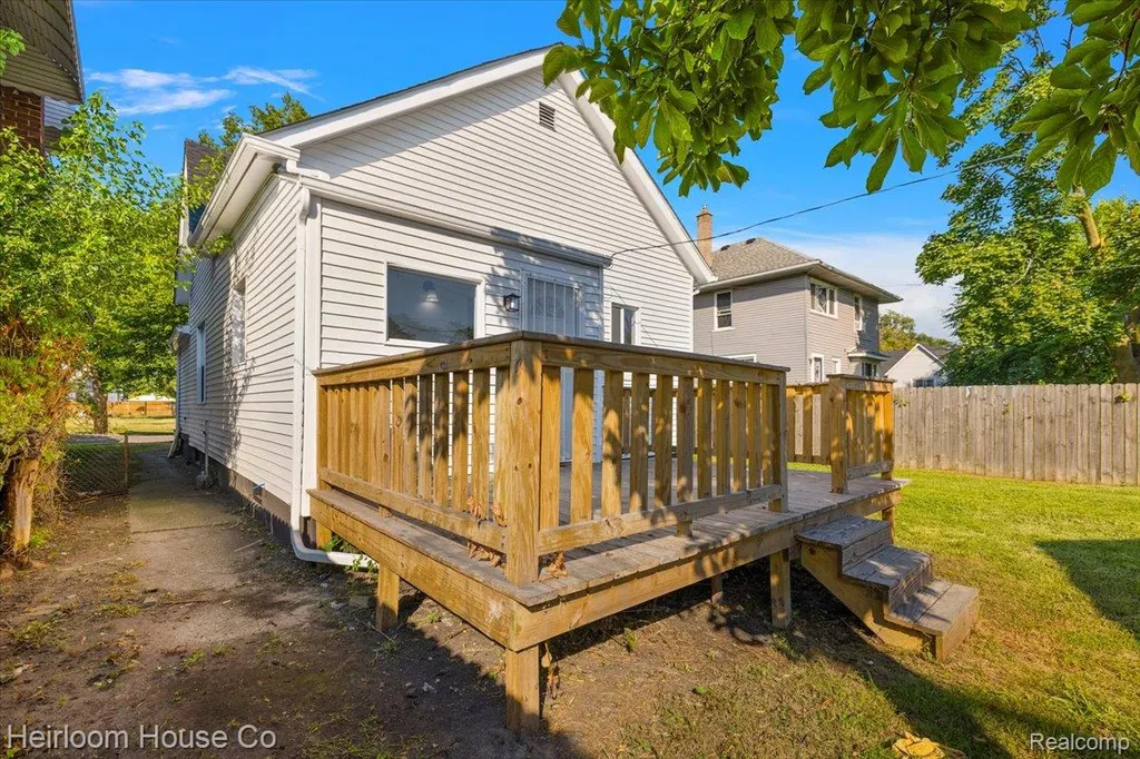 78 Batavia Street River Rouge City MI 48218