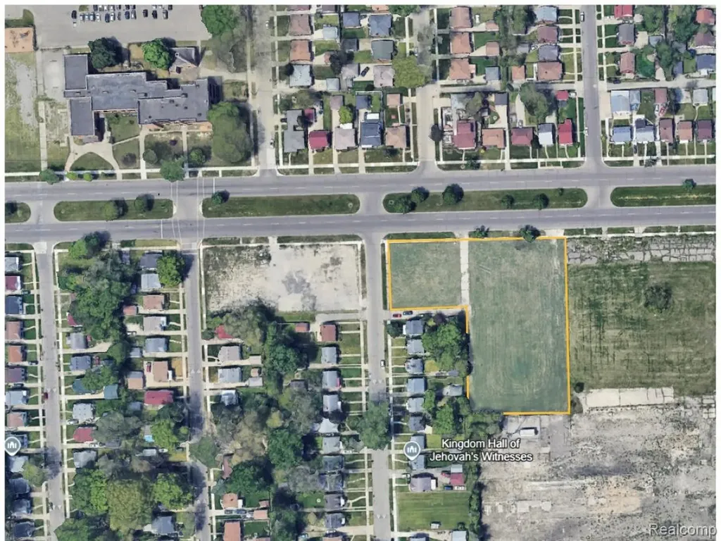 3040 E Outer Drive Detroit City MI 48234