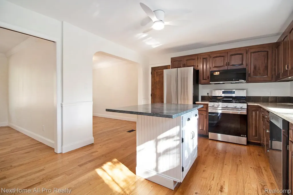 7195 Curtis Road Salem Township MI 48168