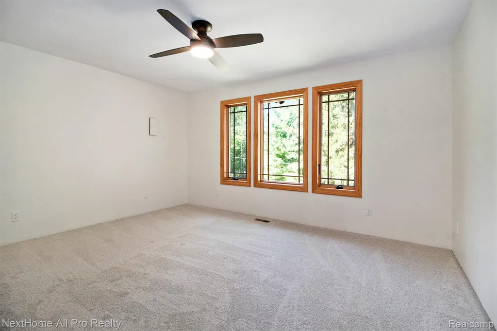 7195 Curtis Road Salem Township MI 48168