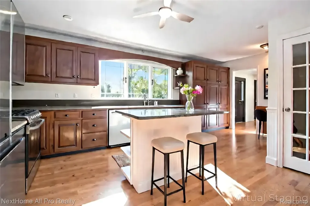 7195 Curtis Road Salem Township MI 48168