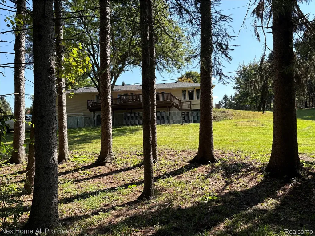 7195 Curtis Road Salem Township MI 48168