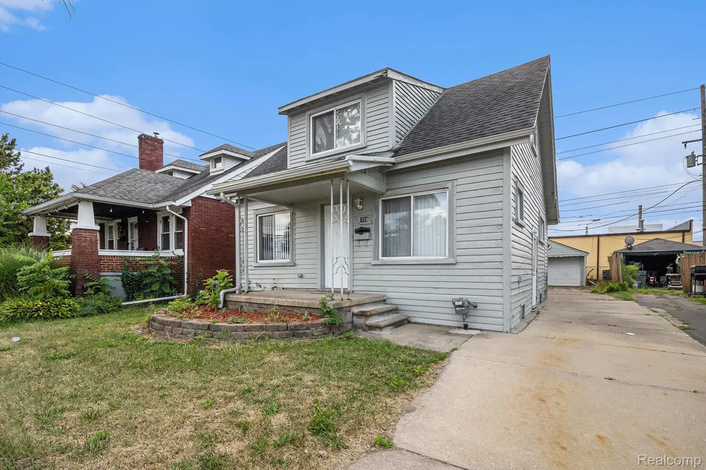 1054 E Troy Street Ferndale City MI 48220