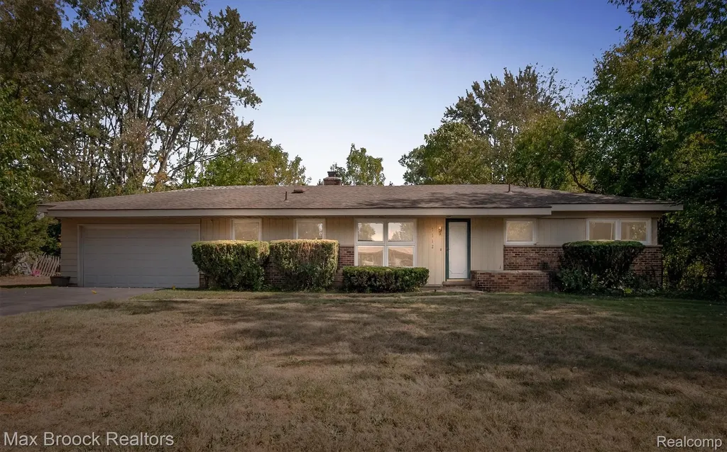 5312 Cambourne Place West Bloomfield Charter Township MI 48322