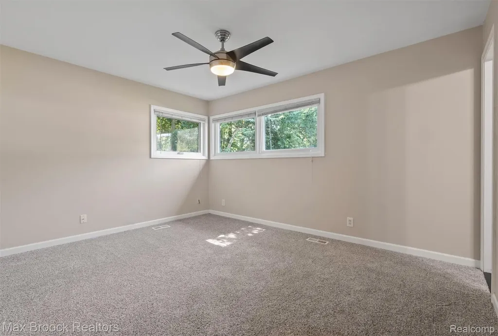 5312 Cambourne Place West Bloomfield Charter Township MI 48322