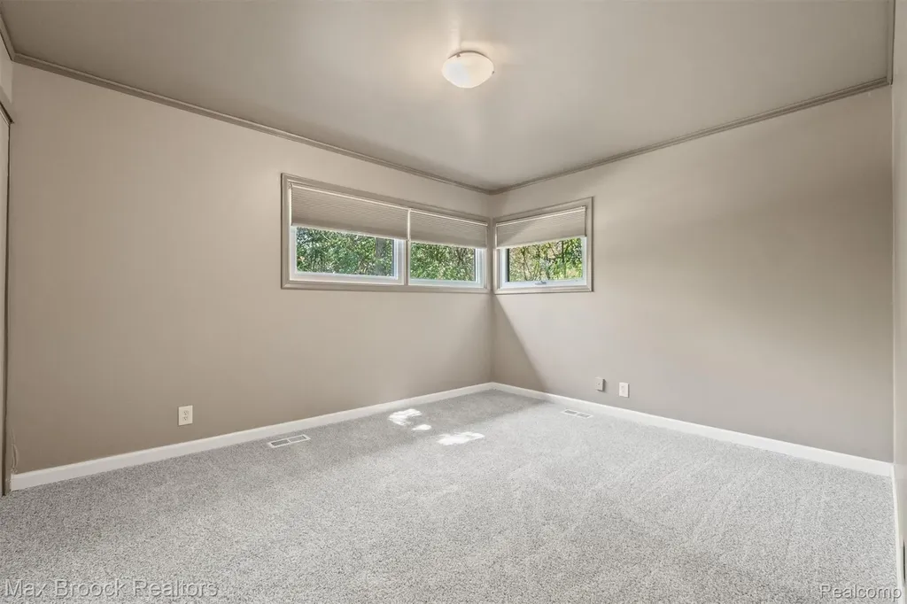 5312 Cambourne Place West Bloomfield Charter Township MI 48322