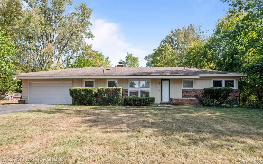 5312 Cambourne Place West Bloomfield Charter Township MI 48322