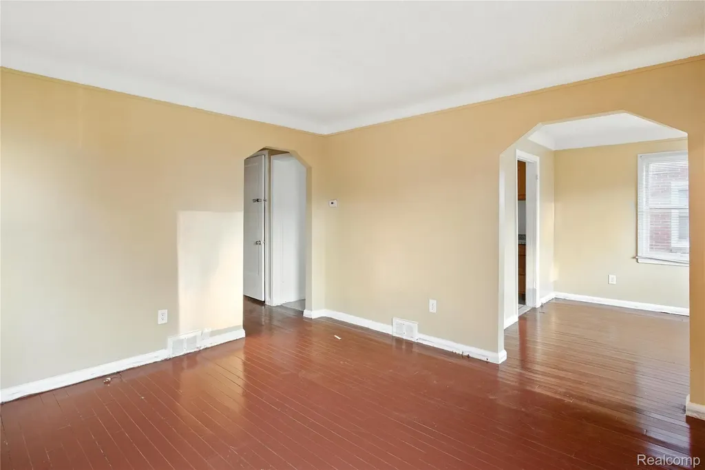18500 S Freeland Street S Detroit City MI 48235
