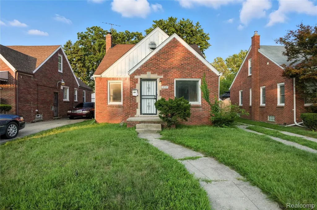 18500 S Freeland Street S Detroit City MI 48235