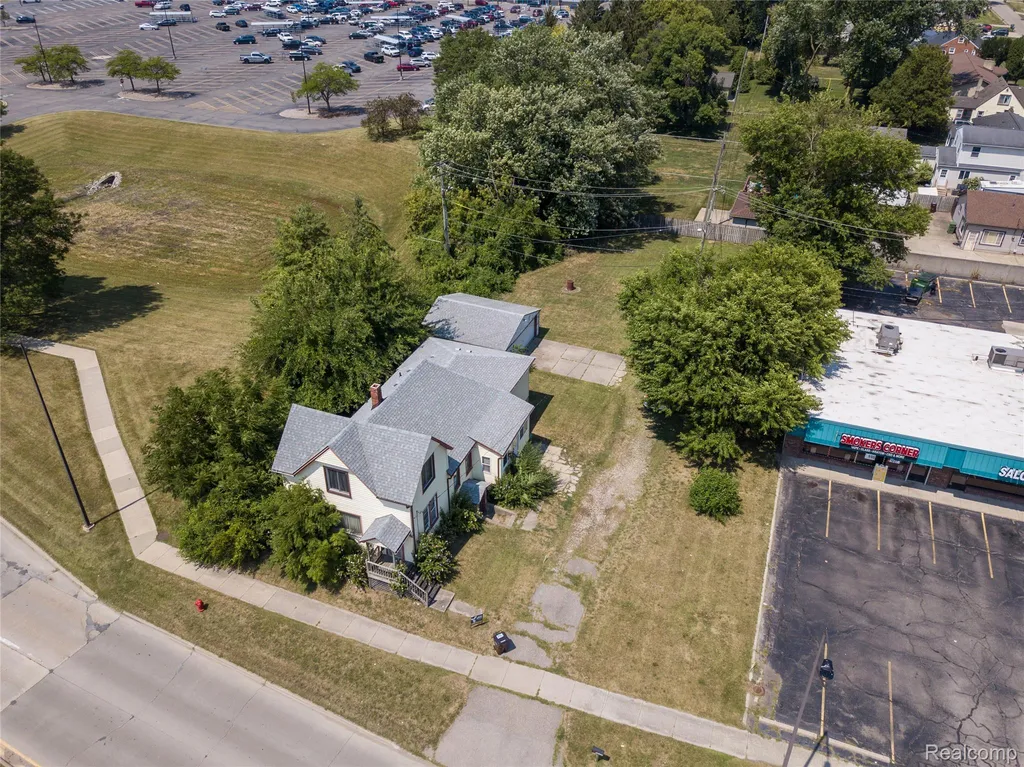 15602 Northline Road Southgate City MI 48195