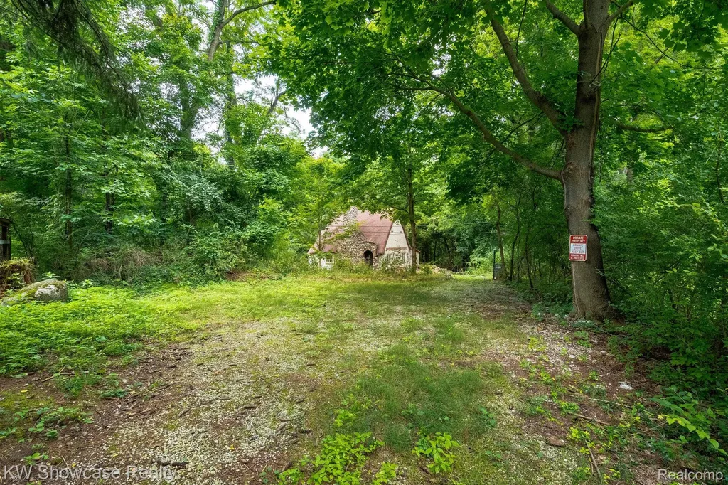 43550 Reservoir Street Northville Township MI 48170