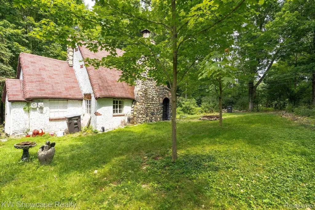 43550 Reservoir Street Northville Township MI 48170