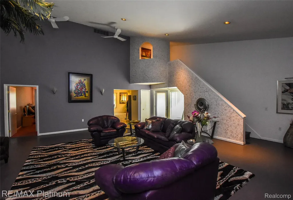 5160 Fenton Road Hartland Township MI 48430