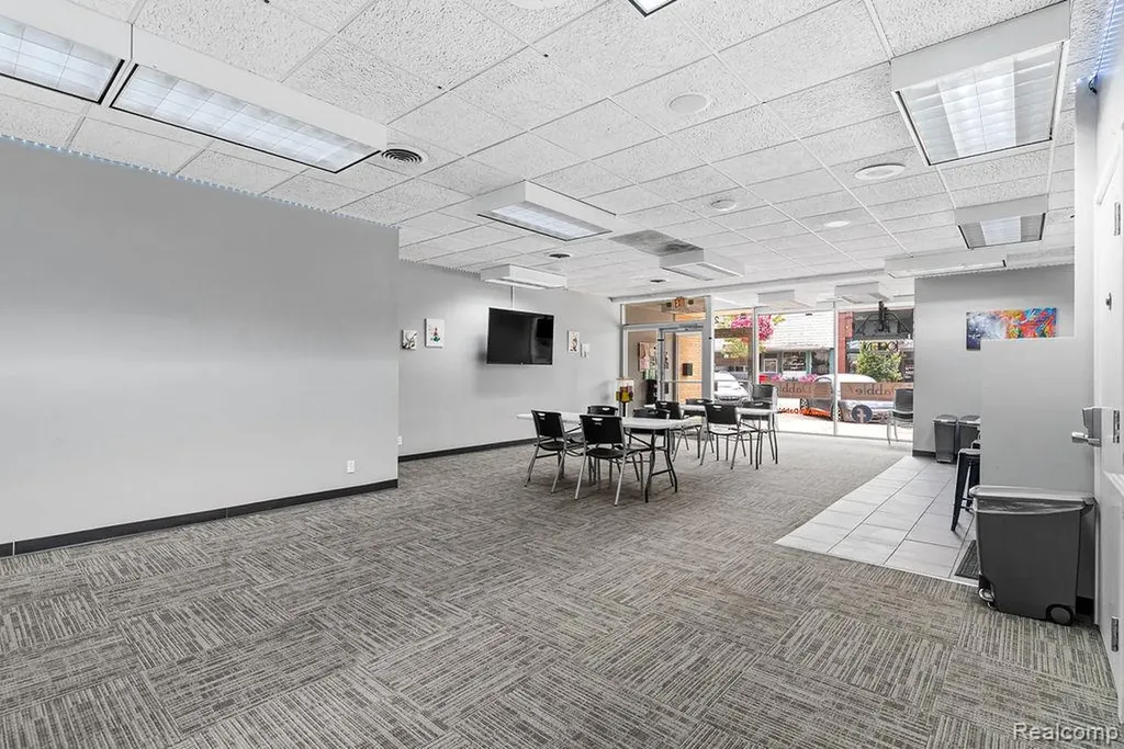 210 N Saginaw Street Durand City MI 48429