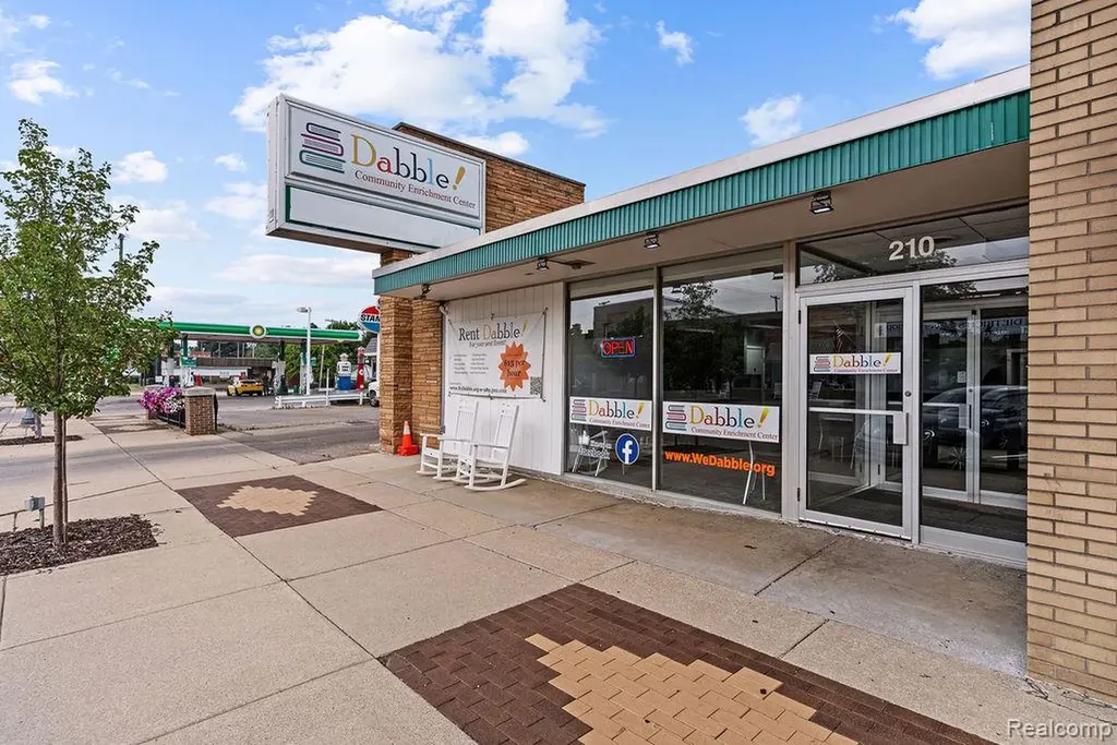 210 N Saginaw Street Durand City MI 48429