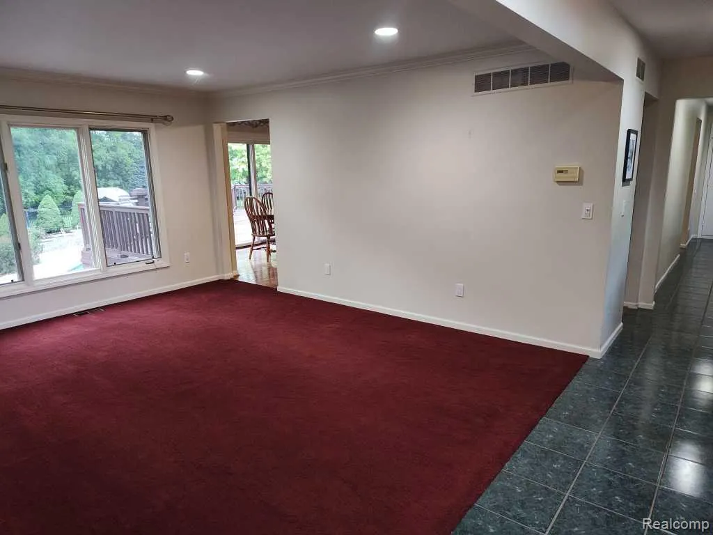 1339 Pond Bluff Way Brighton City MI 48114