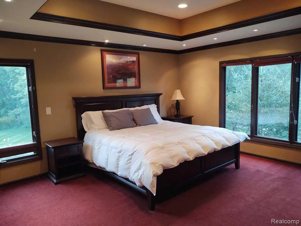 1339 Pond Bluff Way Brighton City MI 48114