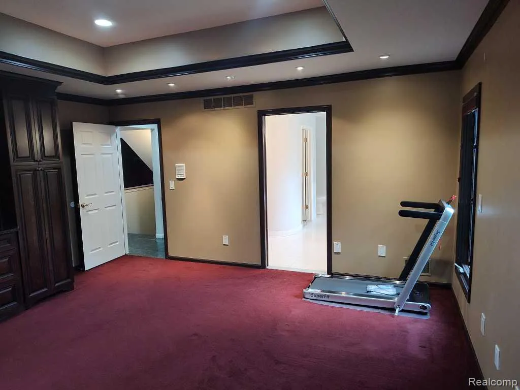 1339 Pond Bluff Way Brighton City MI 48114