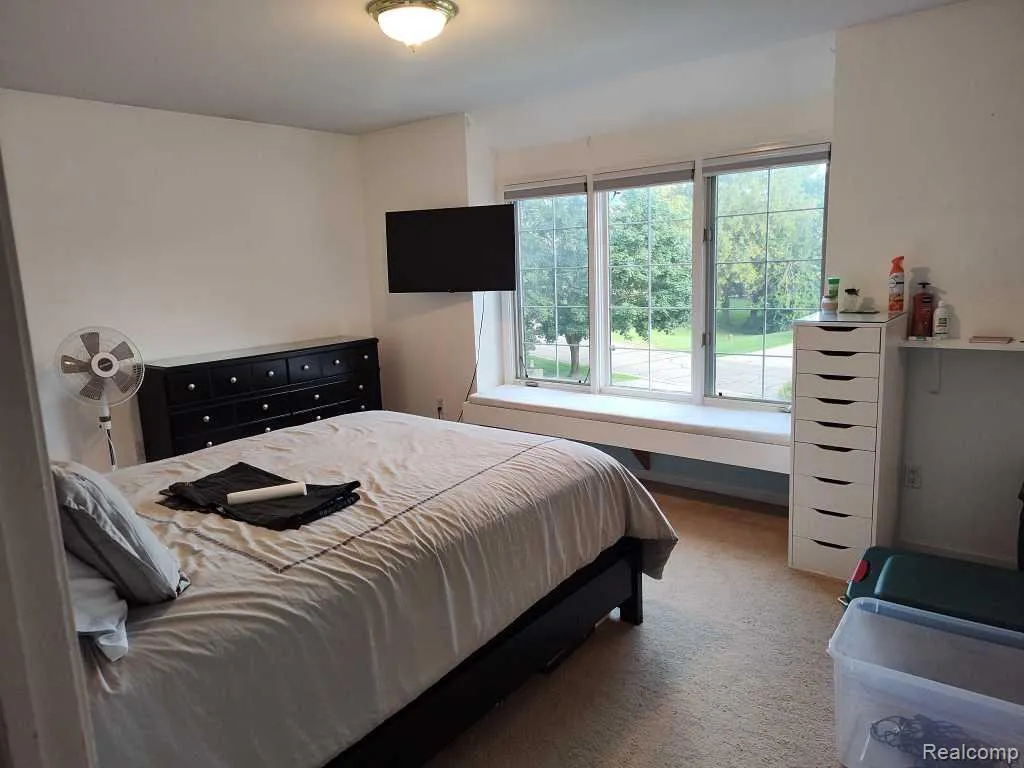 1339 Pond Bluff Way Brighton City MI 48114
