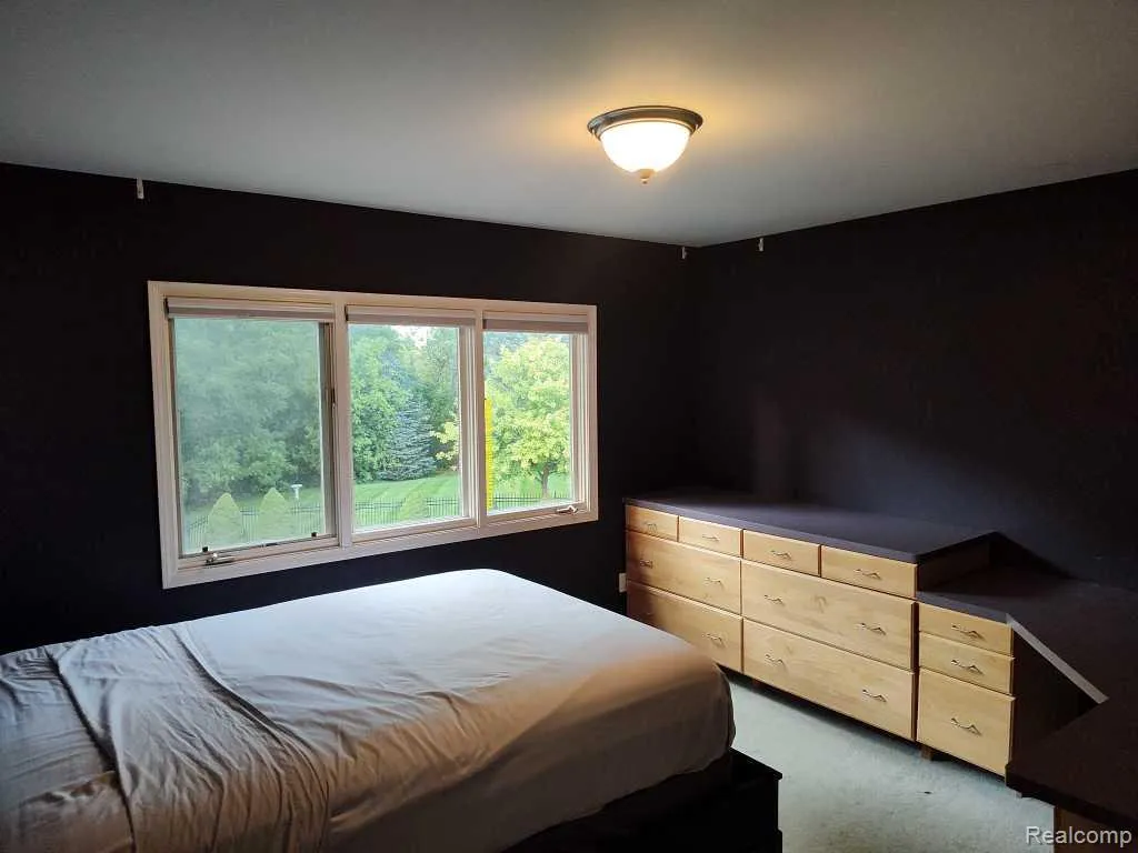 1339 Pond Bluff Way Brighton City MI 48114