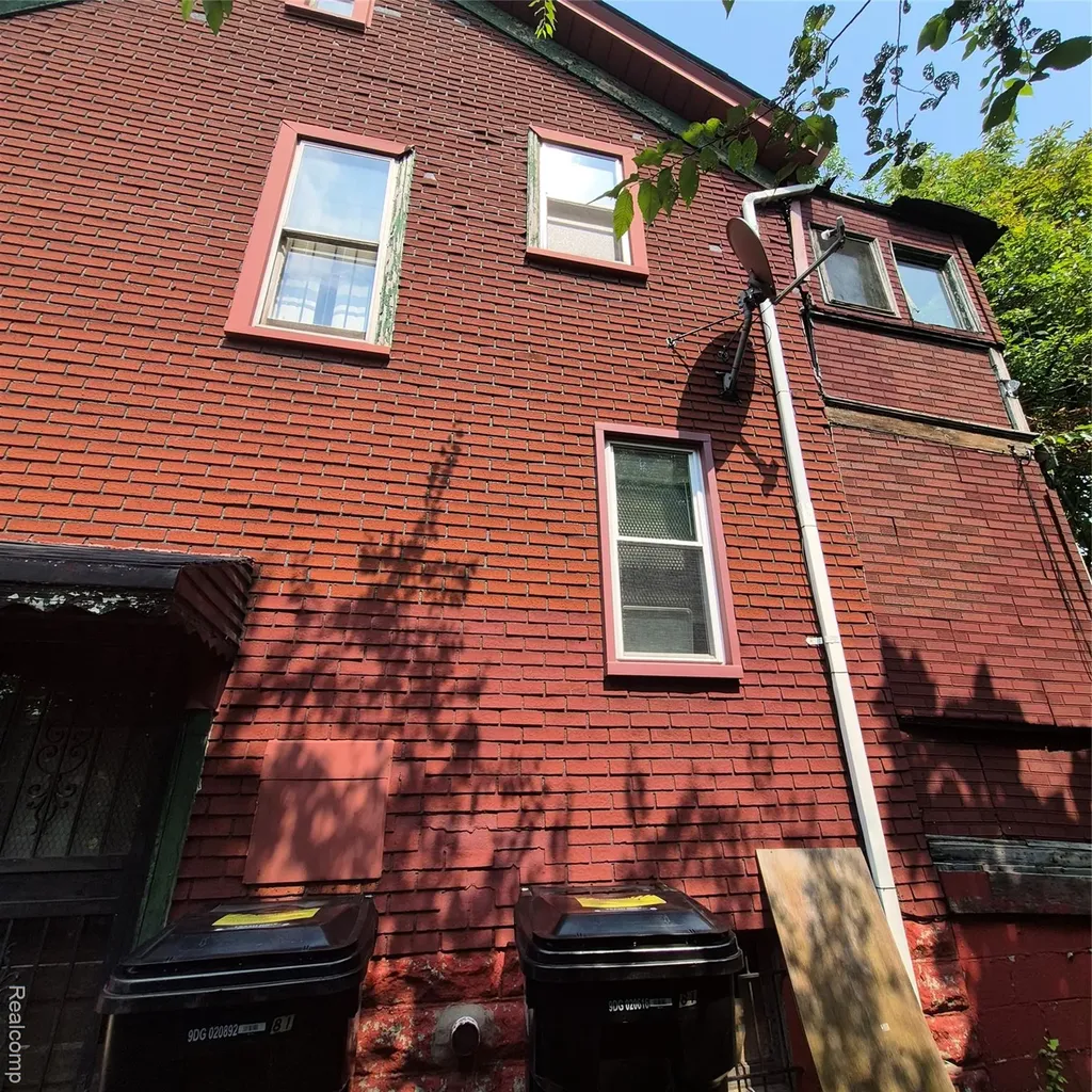 2981 W Euclid Street Detroit City MI 48206