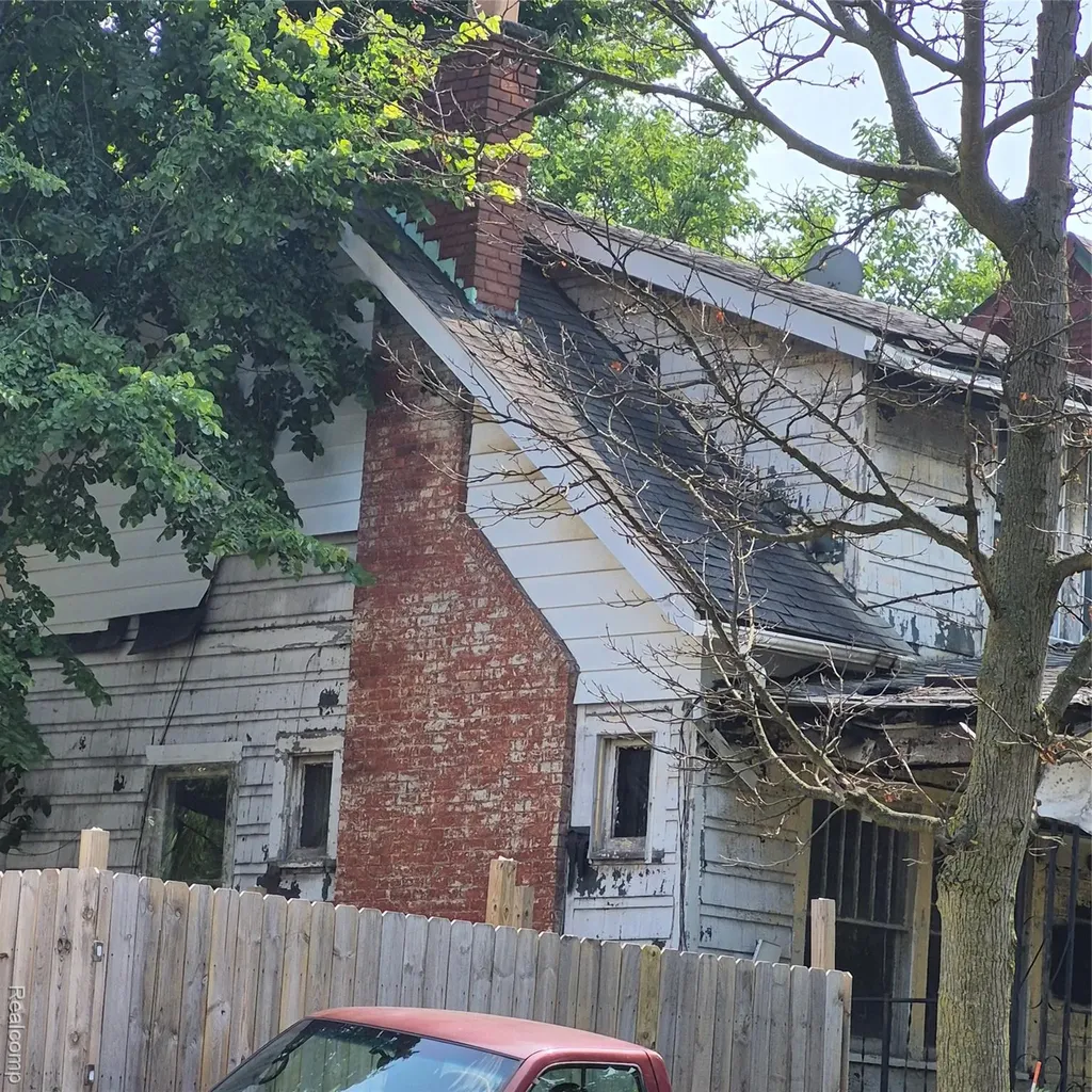 2981 W Euclid Street Detroit City MI 48206