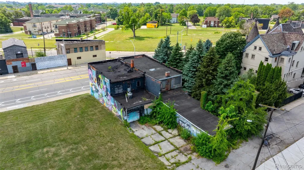 4122 Grand River Avenue Detroit City MI 48208