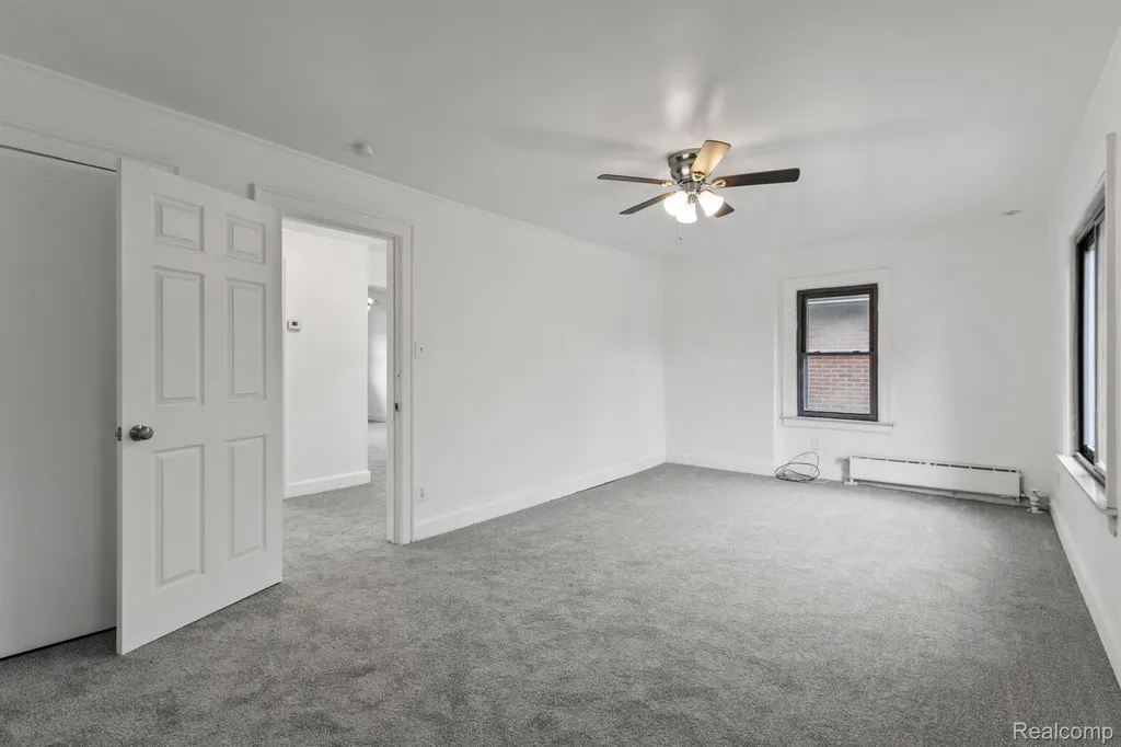 18030 Santa Barbara Drive Detroit City MI 48221