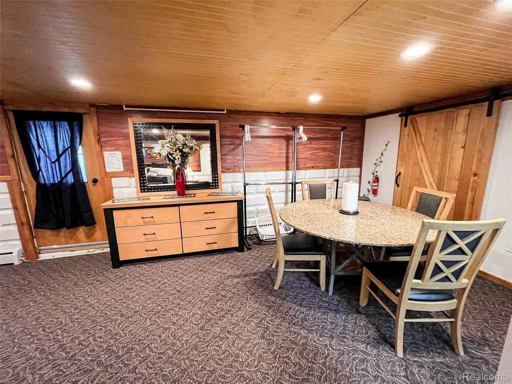 599 Westpointe Court Lake Orion Village MI 48362