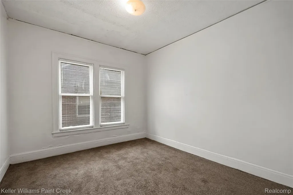 5752 Chatsworth Street Detroit City MI 48224