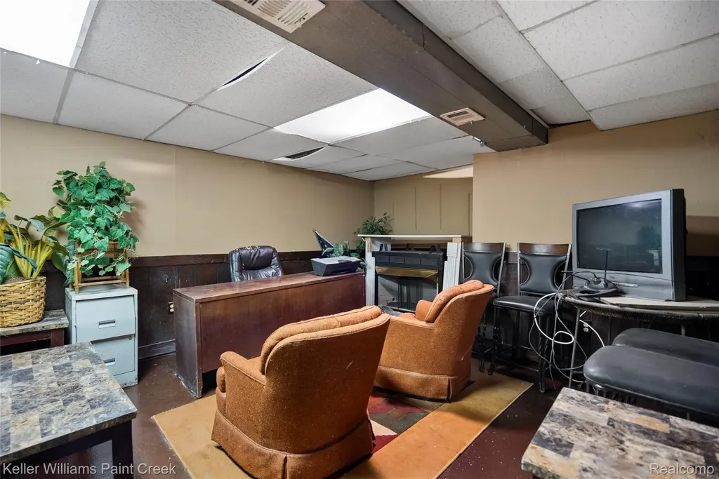 5752 Chatsworth Street Detroit City MI 48224