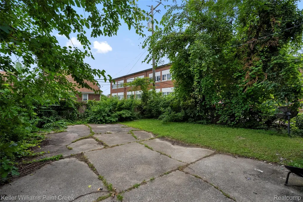 5752 Chatsworth Street Detroit City MI 48224